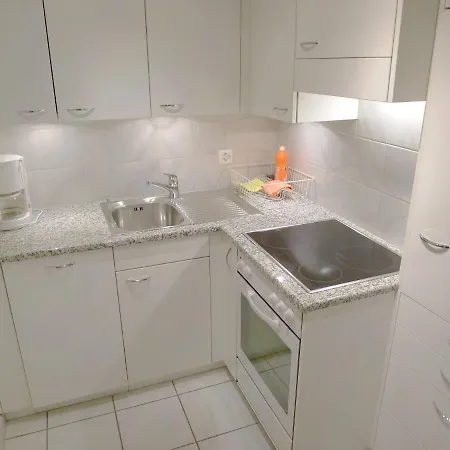 Promenade Apartment *